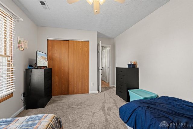 1299 Glen Kegley Drive, Xenia, OH 45385