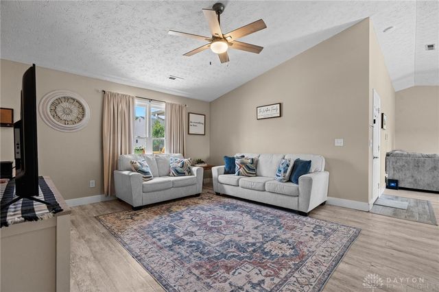 1299 Glen Kegley Drive, Xenia, OH 45385