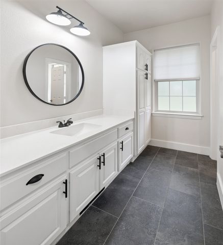 109 Enchanted Drive, Enchanted Oaks, TX 75156