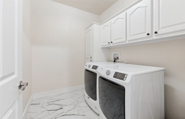 109 Enchanted Drive, Enchanted Oaks, TX 75156