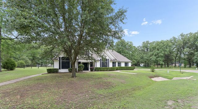 109 Enchanted Drive, Enchanted Oaks, TX 75156