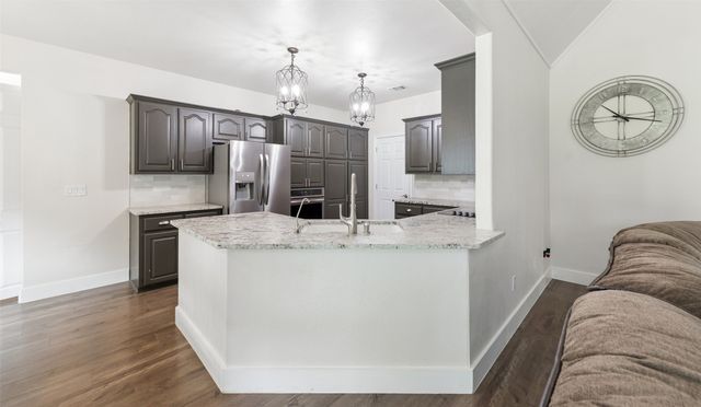 109 Enchanted Drive, Enchanted Oaks, TX 75156