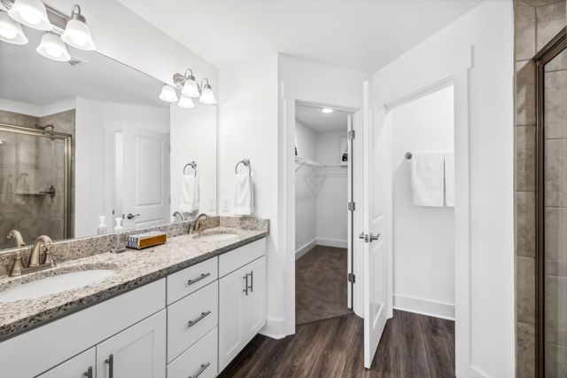 1062 Sweetleaf Dr, Franklin, TN 37064