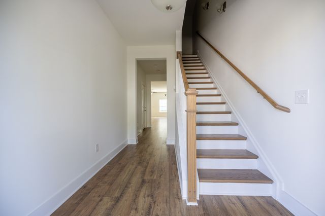 1062 Sweetleaf Dr, Franklin, TN 37064