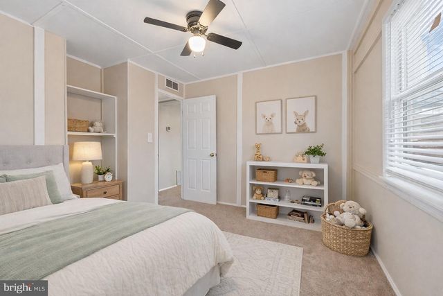 902 CORD ST, Baltimore, MD 21220