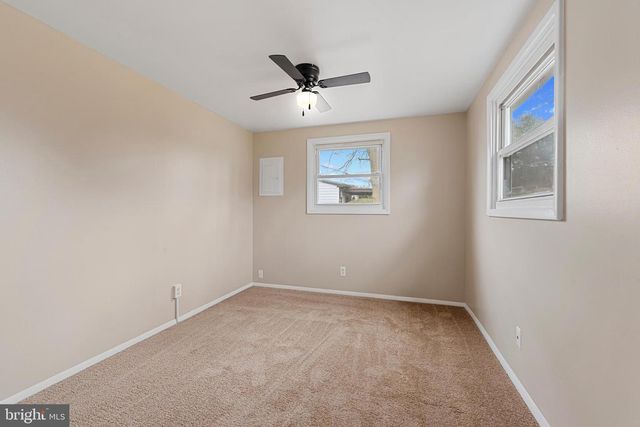 902 CORD ST, Baltimore, MD 21220