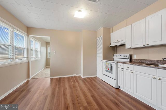 902 CORD ST, Baltimore, MD 21220