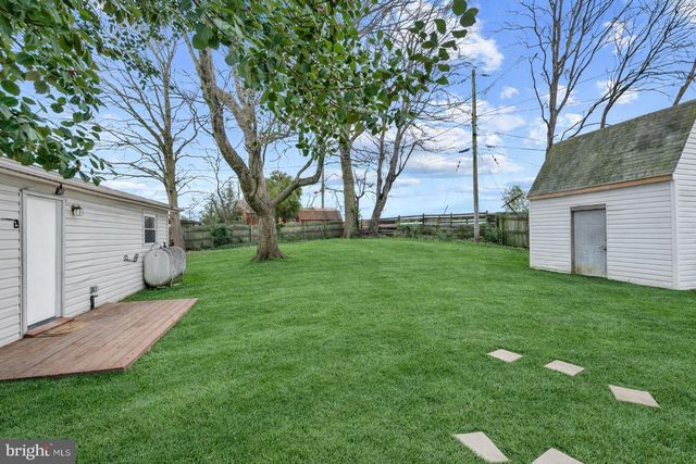 902 CORD ST, Baltimore, MD 21220