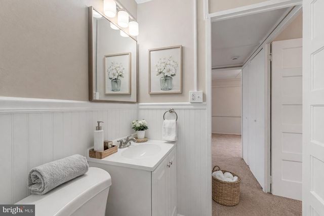 902 CORD ST, Baltimore, MD 21220