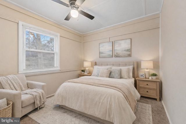 902 CORD ST, Baltimore, MD 21220