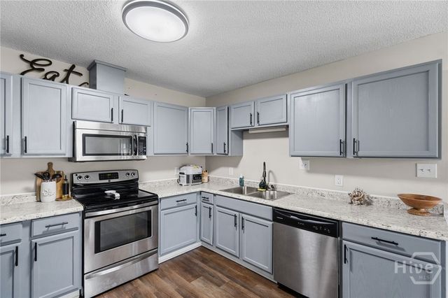 937 Gulfstream Road, Hinesville, GA 31313