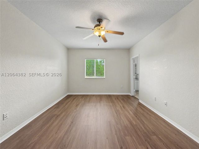 1940 SE 24th Ave, Homestead, FL 33035