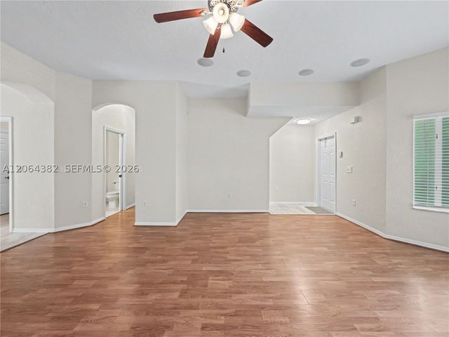 1940 SE 24th Ave, Homestead, FL 33035