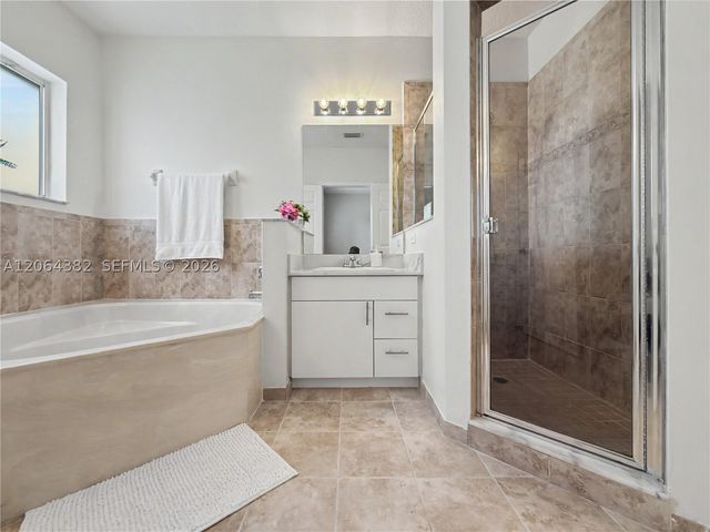 1940 SE 24th Ave, Homestead, FL 33035
