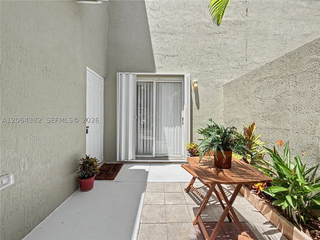 1940 SE 24th Ave, Homestead, FL 33035