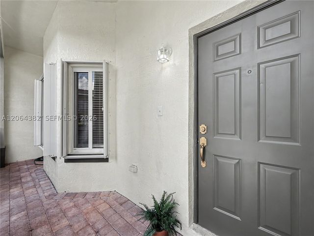 1940 SE 24th Ave, Homestead, FL 33035