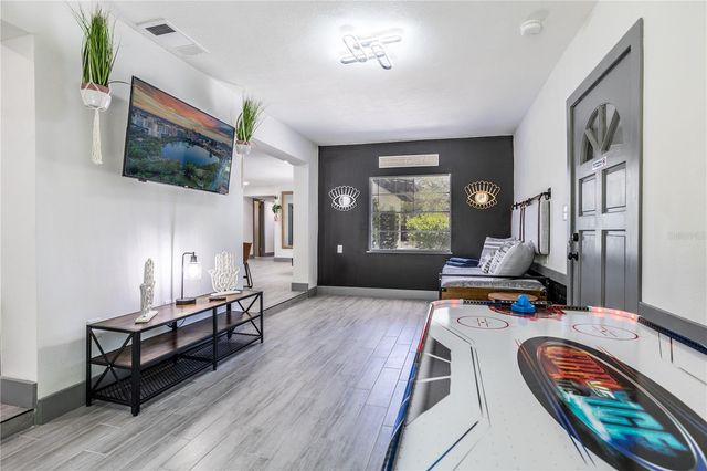 1213 CORBETT LANE, Orlando, FL 32806