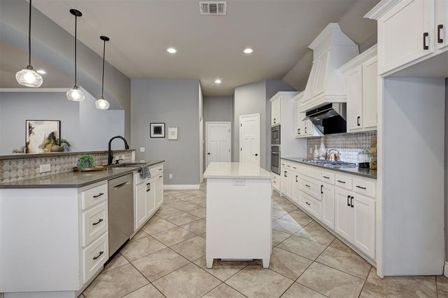 4213 Whitmere Lane, Norman, OK 73072