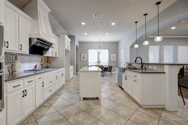 4213 Whitmere Lane, Norman, OK 73072