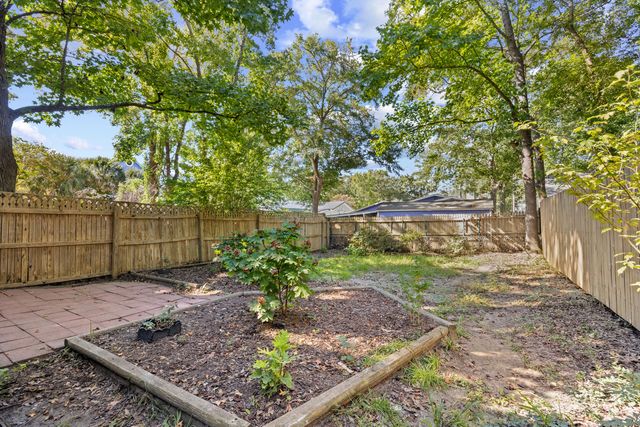 617 Surfside Drive, Surfside Beach, SC 29575