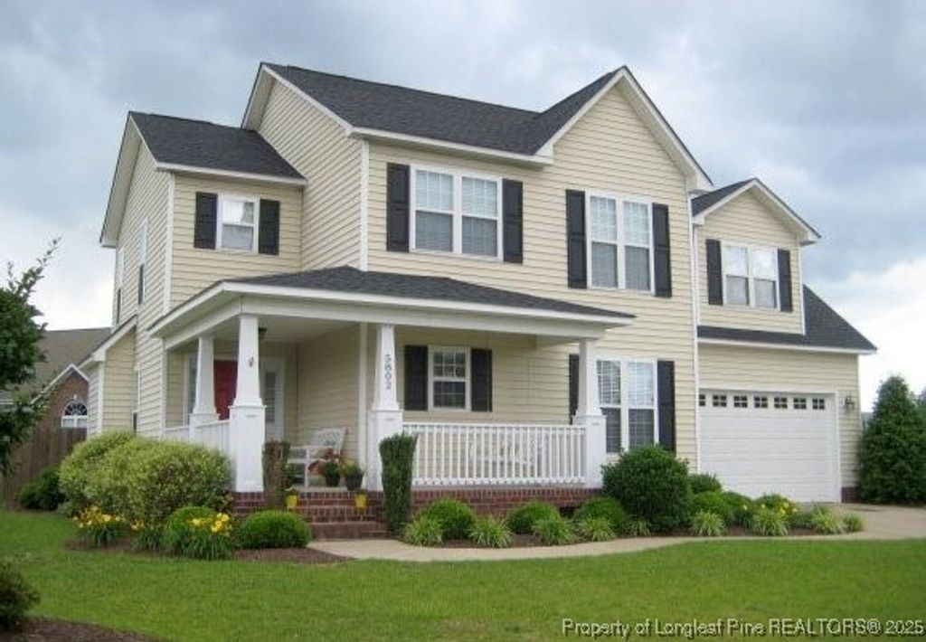5802 Kessinger Court, Hope Mills, NC 28348