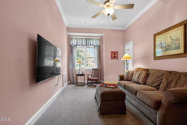 27411 Walker, Chapel Hill, NC 27517