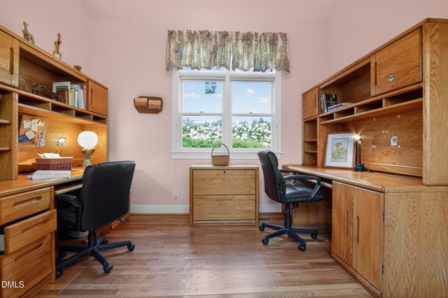 27411 Walker, Chapel Hill, NC 27517