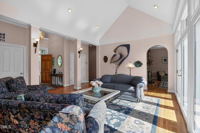 27411 Walker, Chapel Hill, NC 27517