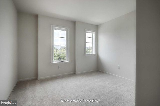 184 MARISSA CT, Newmanstown, PA 17073