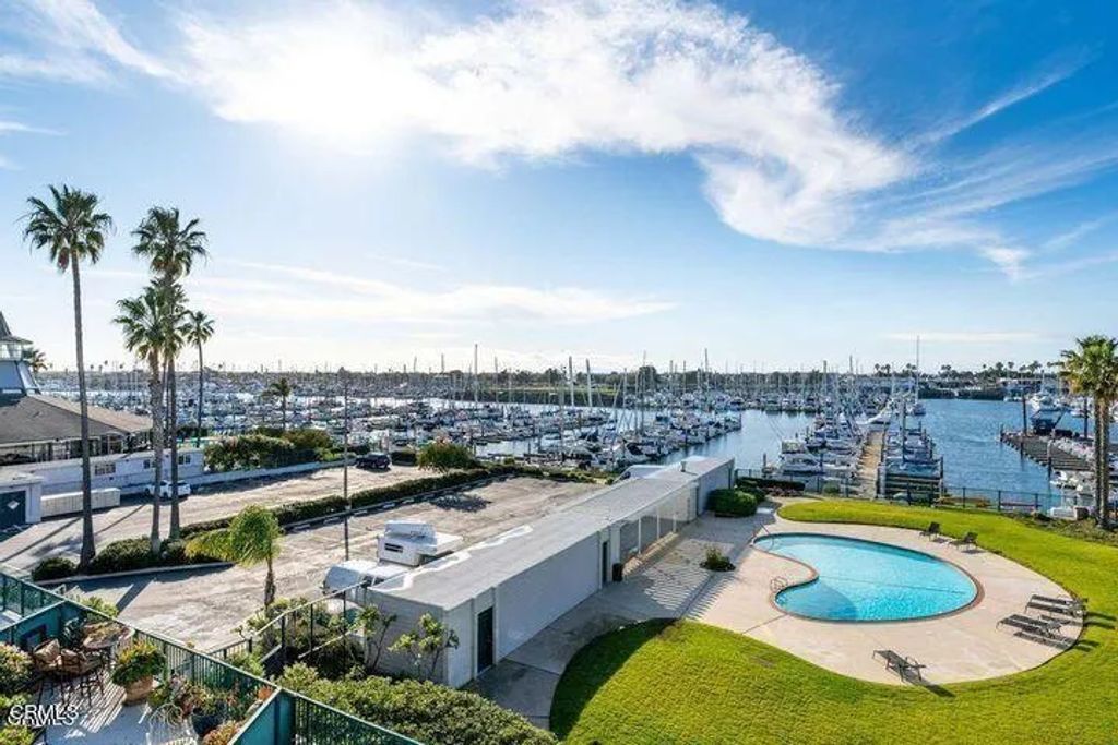 3101 Peninsula Road 312, Oxnard, CA 93035