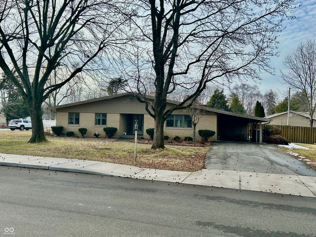 41 N Middleton Drive, Franklin, IN 46131