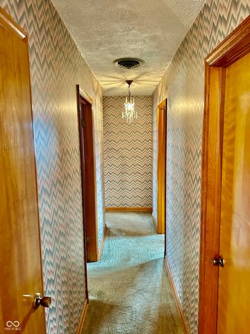 41 N Middleton Drive, Franklin, IN 46131