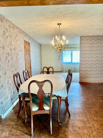 41 N Middleton Drive, Franklin, IN 46131