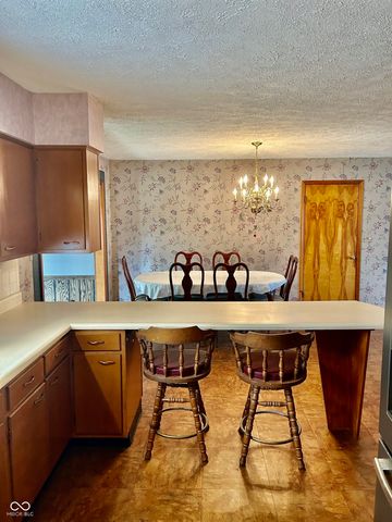 41 N Middleton Drive, Franklin, IN 46131