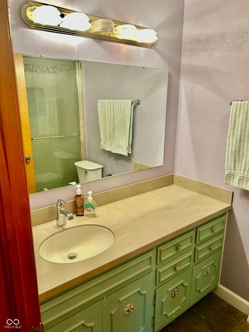 41 N Middleton Drive, Franklin, IN 46131