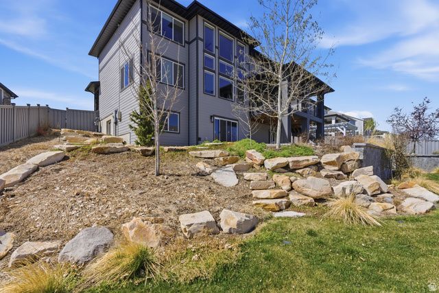 14711 S RAVINE ROCK WAY, Draper, UT 84020