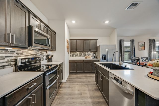 2916 Roper Street, Royse City, TX 75189