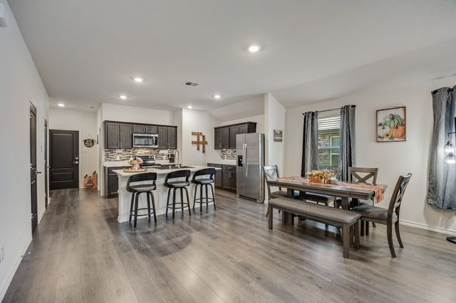 2916 Roper Street, Royse City, TX 75189