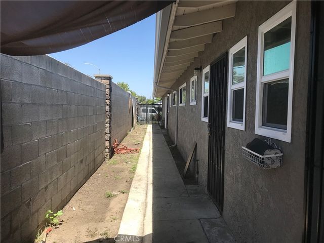 1250 W 2nd, Santa Ana, CA 92703