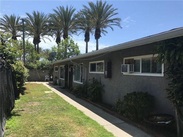 1250 W 2nd, Santa Ana, CA 92703