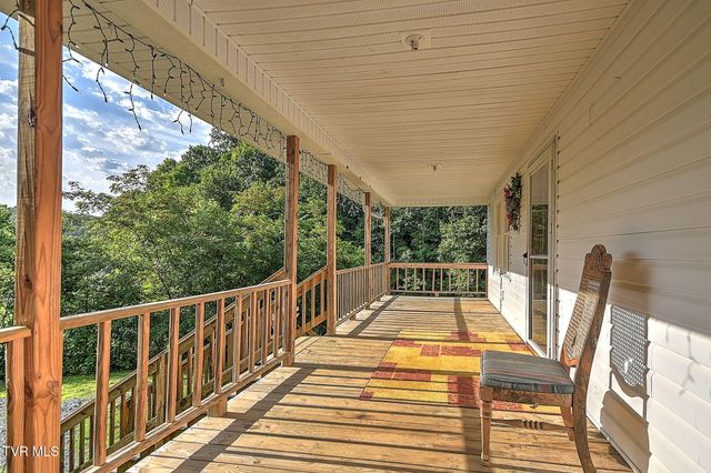 655 Wadlow Gap Road, Kingsport, TN 37660