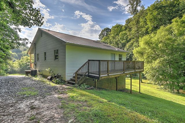 655 Wadlow Gap Road, Kingsport, TN 37660