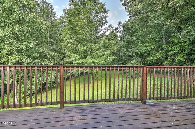 655 Wadlow Gap Road, Kingsport, TN 37660