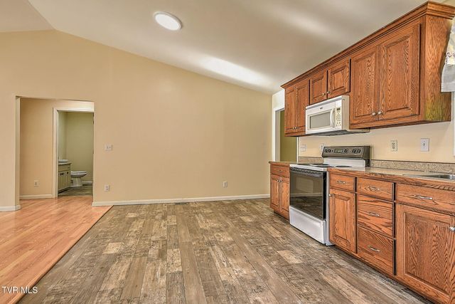 655 Wadlow Gap Road, Kingsport, TN 37660
