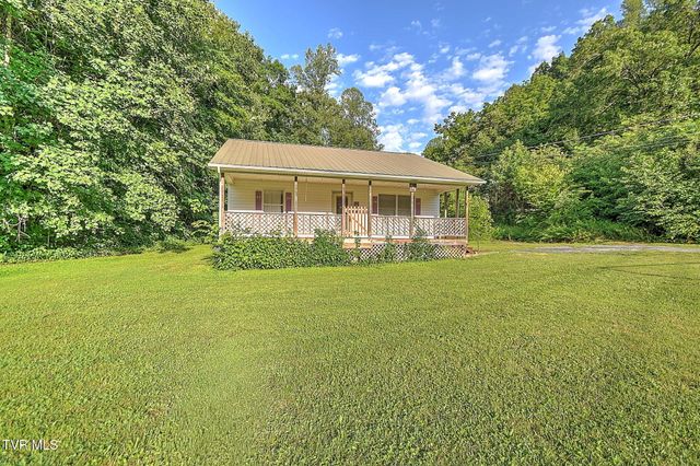 655 Wadlow Gap Road, Kingsport, TN 37660