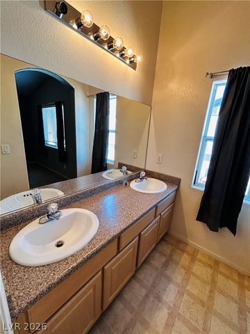 4613 Even Money Court 102, Las Vegas, NV 89122