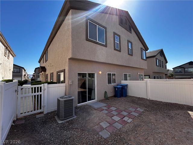 4613 Even Money Court 102, Las Vegas, NV 89122