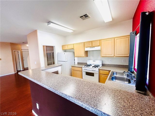 4613 Even Money Court 102, Las Vegas, NV 89122