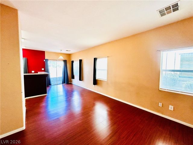 4613 Even Money Court 102, Las Vegas, NV 89122