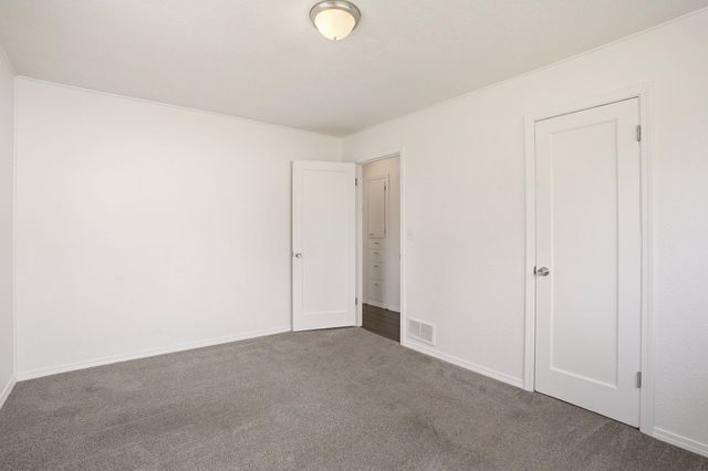 309 N McDonald Rd, Spokane, WA 99216